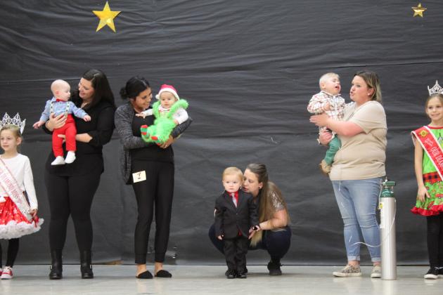 Miss &amp; Mr. Christmas Pageant
