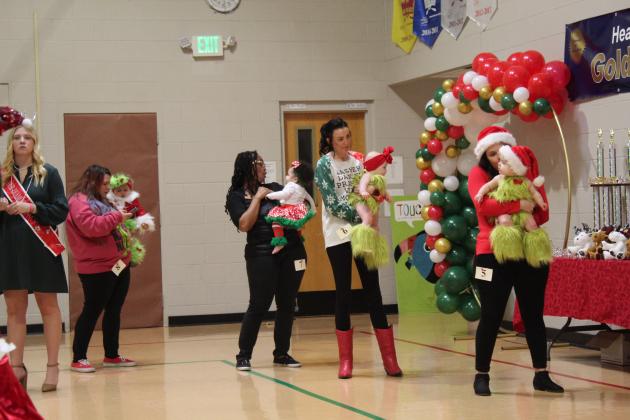 Miss &amp; Mr. Christmas Pageant