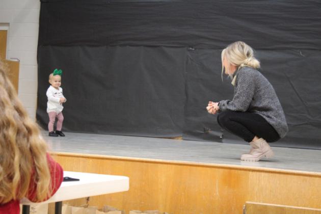 Miss &amp; Mr. Christmas Pageant