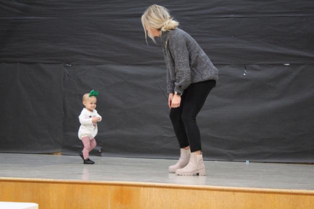 Miss &amp; Mr. Christmas Pageant