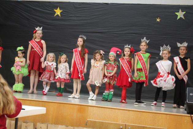 Miss &amp; Mr. Christmas Pageant