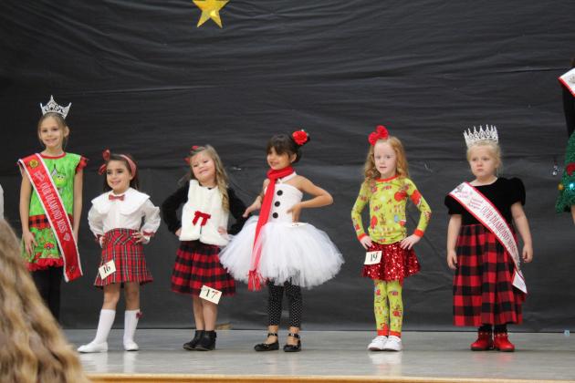 Miss &amp; Mr. Christmas Pageant