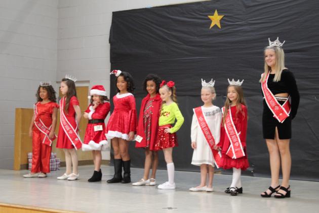Miss &amp; Mr. Christmas Pageant