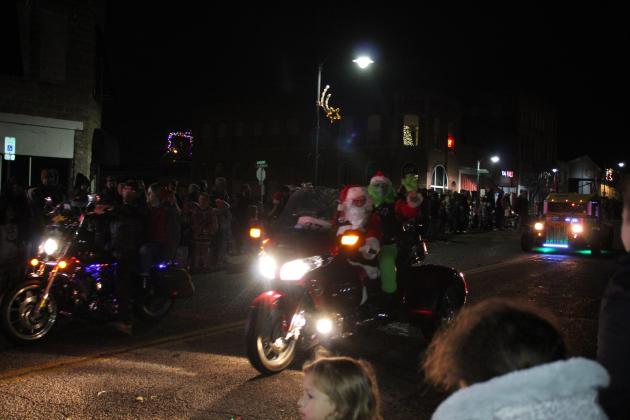 Grinchmas Holiday Parade &amp; Marching Band Contest