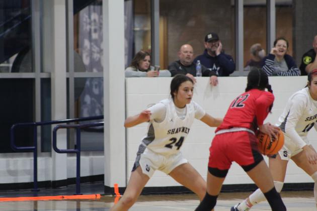 Shawnee Lady Wolves vs. Mustang Lady Broncos