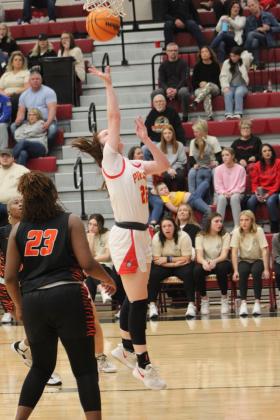 Dale Lady Pirates vs. Wewoka
