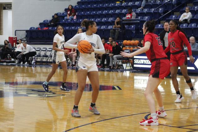 Shawnee Lady Wolves vs. Mustang Lady Broncos