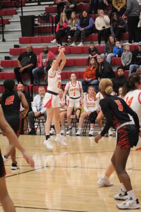 Dale Lady Pirates vs. Wewoka