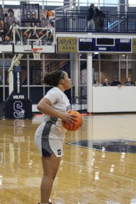 Shawnee Lady Wolves vs. Mustang Lady Broncos