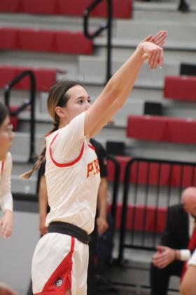 Dale Lady Pirates vs. Wewoka
