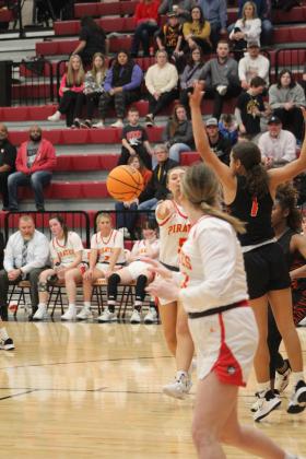 Dale Lady Pirates vs. Wewoka