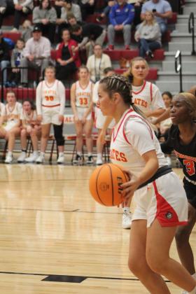 Dale Lady Pirates vs. Wewoka