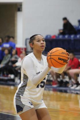 Shawnee Lady Wolves vs. Mustang Lady Broncos