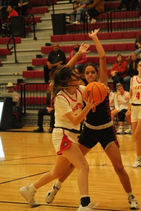 Dale Lady Pirates vs. Wewoka