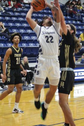 Shawnee Wolves vs. Broken Arrow Tigers