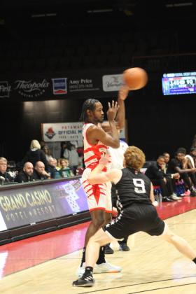 Potawatomi Fire vs. Rockwall 7'ers