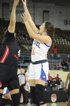 Hannah Davidson plays in the State Quarterfinals in 2022.