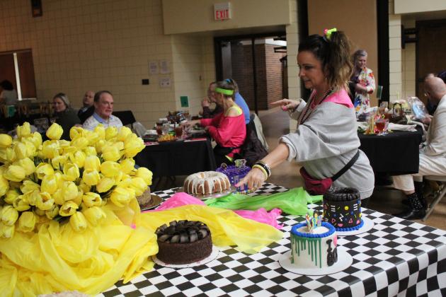 Tecumseh Chamber of Commerce Dessert Auction