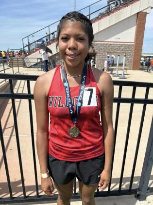 Earlsboro High School’s Chelsea Deere placed 3rd in her heat qualified for the final 8 in the 300 at state competition. Photo provided