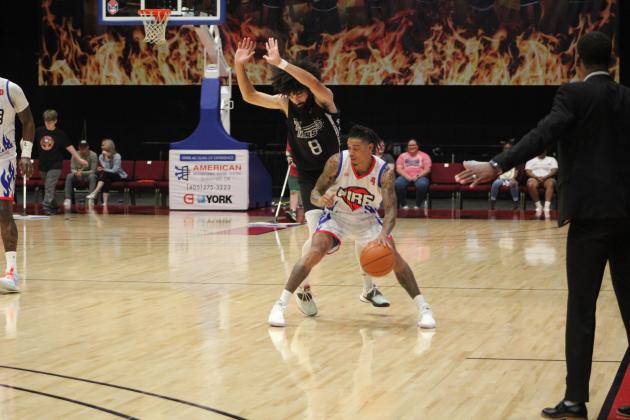 Fire vs. 7'ers