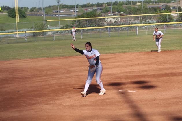 Maud Slow Pitch in State Quarterfinals