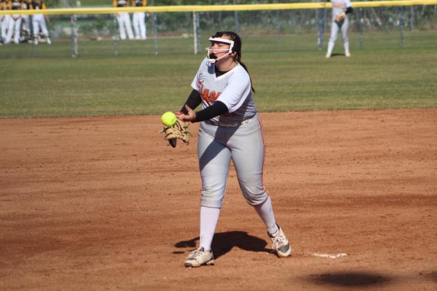 Raeyleigh Gensman steps in as the relief pitcher in the bottom of the fifth inning. Countywide &amp; Sun/Natasha Dunagan