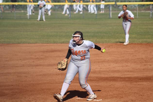 Maud Slow Pitch in State Quarterfinals