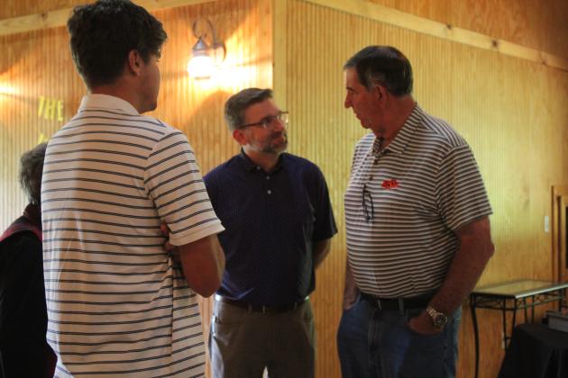 Tecumseh Vet Clinic Founder Retires After 46 Years