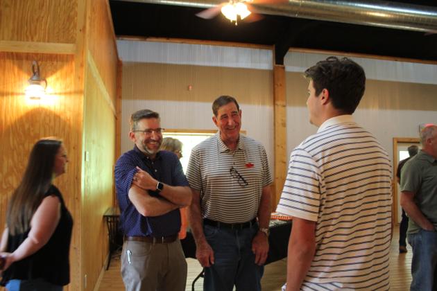 Tecumseh Vet Clinic Founder Retires After 46 Years