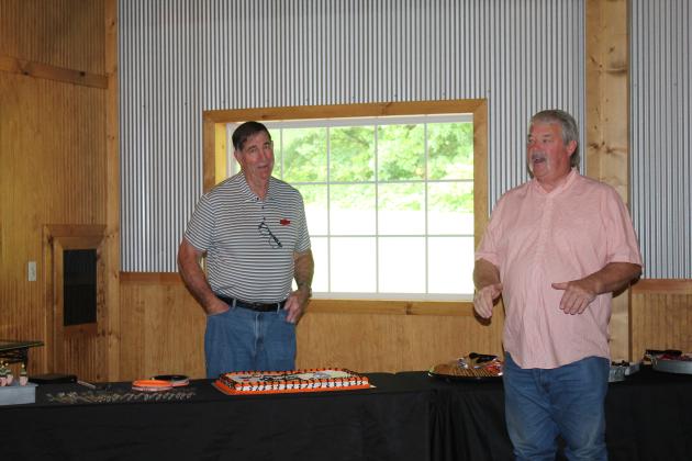 Tecumseh Vet Clinic Founder Retires After 46 Years