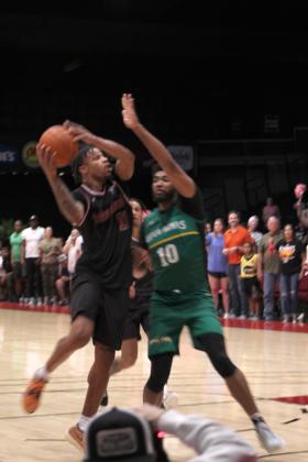 TBL Central Conference Regionals: Fire vs. Super Hawks