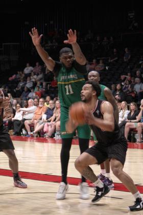 TBL Central Conference Regionals: Fire vs. Super Hawks