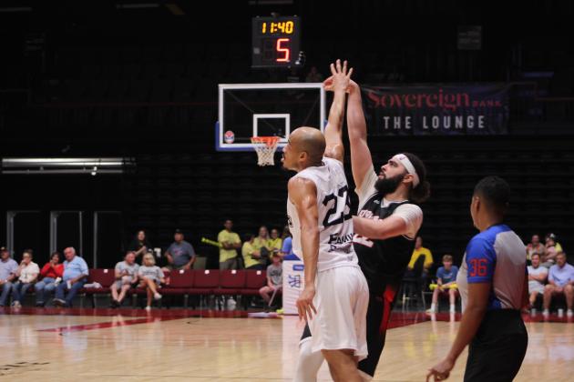 Fire vs. Sky Kings