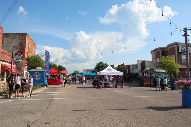 Mingle on Main Street Block Party