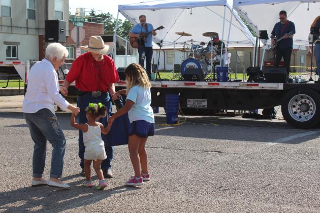 Mingle on Main Street Block Party