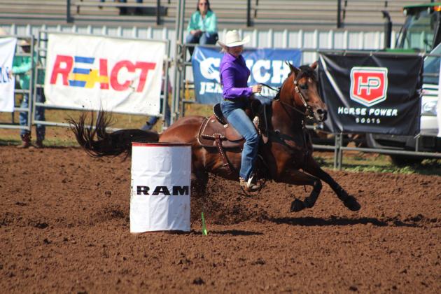 Matraya Haynes of Maud competes in barrel racing.