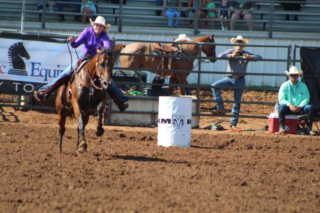 Matraya Haynes of Maud competes in barrel racing.