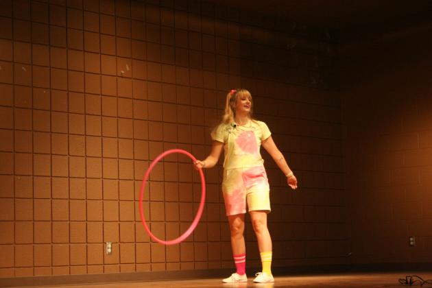 Rachel Collier, a juggler and hula-hoop artist at Inspyral Circus performed a mind warping hula hoop routine at the Tecumseh Public Library on Thursday, July 6, for its annual Summer Learning Challenge. Countywide&amp; Sun/Valerie Scott