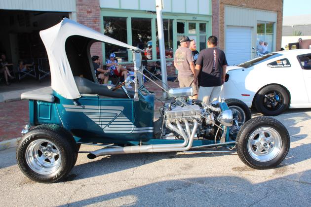 Downtown at Sundown Car Show