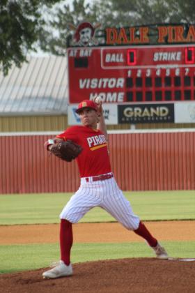 Dale Pirates Rout Arapaho-Butler 10-0