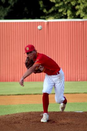 Dale Pirates Rout Arapaho-Butler 10-0