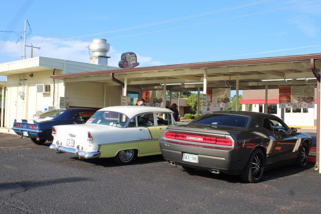 Brown Derby Reopens Just In Time For Cruise The Poo 2.0