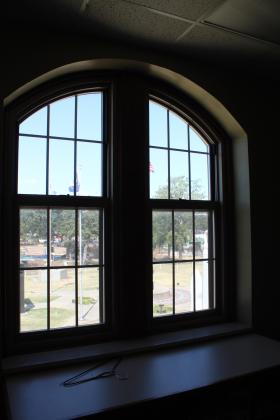 Shawnee Veterans Memorial Committee Considers Carnegie Library for Museum