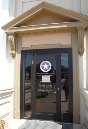Shawnee Veterans Memorial Committee Considers Carnegie Library for Museum