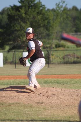 Earlsboro vs. Wellston
