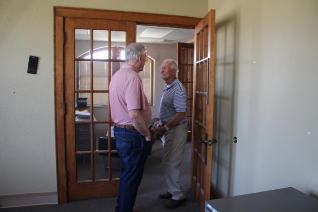 Shawnee Veterans Memorial Committee Considers Carnegie Library for Museum