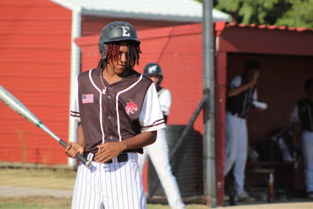 Earlsboro vs. Wellston