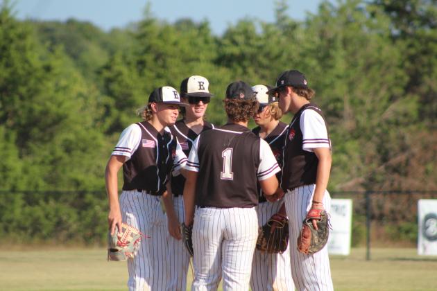 Earlsboro vs. Wellston