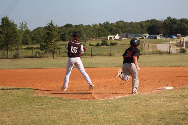 Earlsboro vs. Wellston