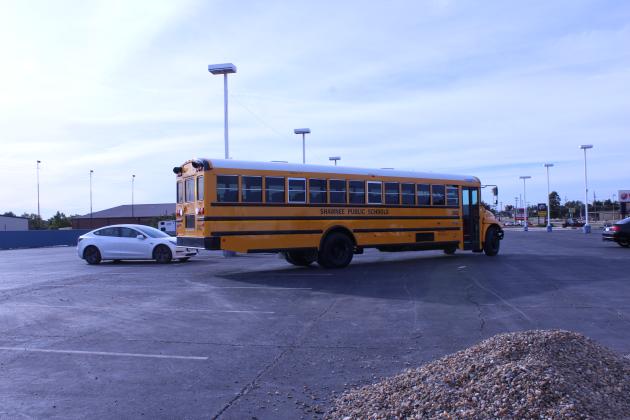 SPS Brings Two New Buses To Electric Vehicle Show